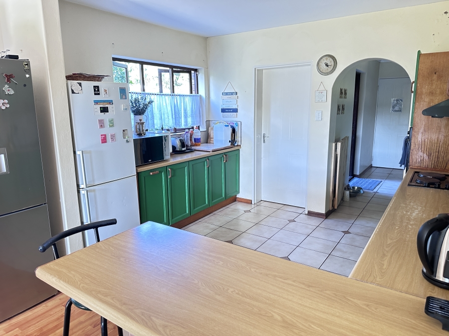 4 Bedroom Property for Sale in The Island Western Cape